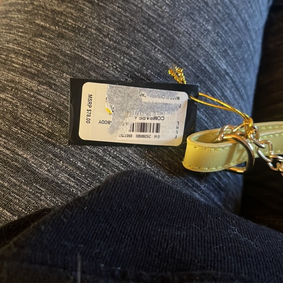 Bebe crossbody - Picture 6 of 6